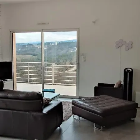 Privative Des Cinq Tours Avec Piscine Casa de Férias